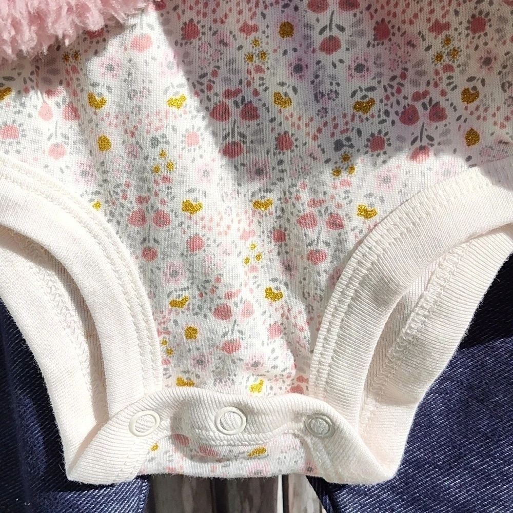 NWT Carter's infant baby faux fur 3 piece set and onsie 3 months